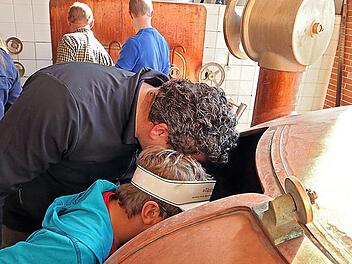 Tiefe Einblicke f&uuml;r die Hotelentdecker gab es bei einer F&uuml;hrung durch die Brauerei des Gasthofes Grosch in R&ouml;dental.  Foto: Brauereigasthof Grosch