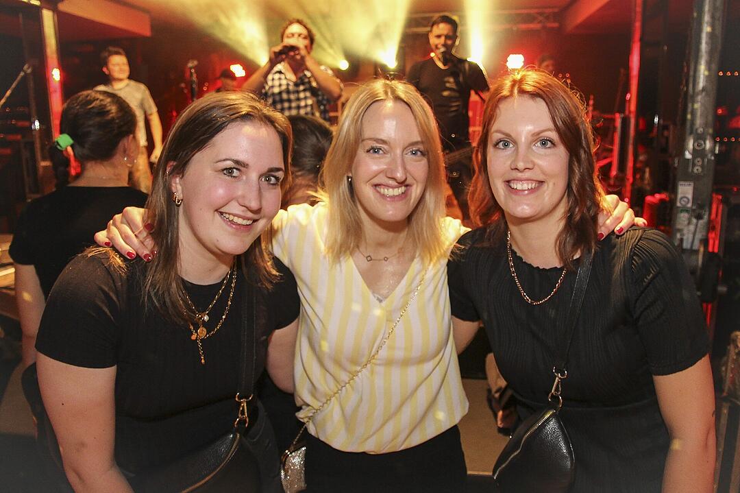 Partystimmung mit den Dorfrockern