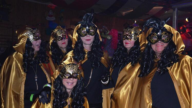 Weiberfasching in Gauaschach Foto: Jana Keul