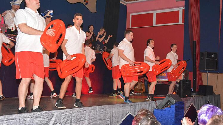 Das sportliche Männerballett.