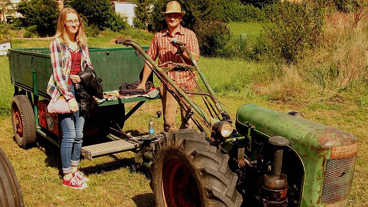 Sophie und Rainer Kleinhenz besuchen mit ihrem Holder aus dem Jahre 1954 solche Treffen. Sein Alter sieht man ihm an.