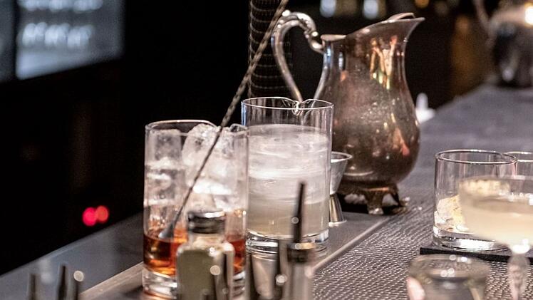 Nürnberg: Bar-Betreiber hat zweiten Laden eröffnet - "Lange Kante 16" will mit Tresen-Konzept überzeugen