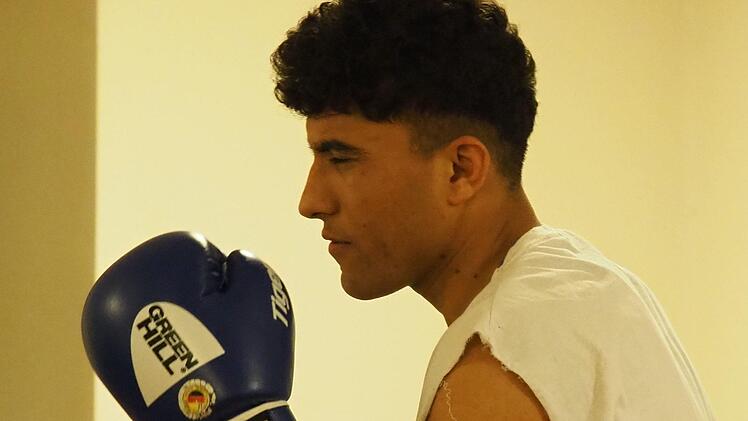 Wor&uuml;ber Mohammad Shadab wohl nachdenkt? Foto: J&uuml;rgen Schmitt