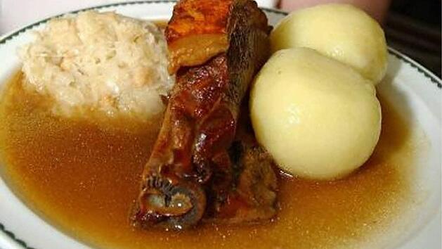 Wegen eies Sch&auml;ufele-Essens eskalierte im Februar 2014 ein Streit in einem N&uuml;rnberger Restaurant.  Foto: Archiv