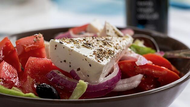 Frisches griechisches Essen: Gesund und reichhaltig.