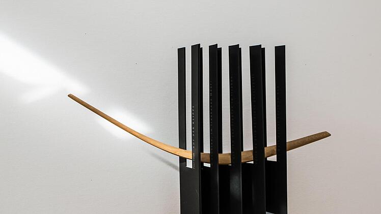 Buchskulpturen und Künstlerbücher von Anja Harms und Eberhard Müller-Fries zeigt eine neue Ausstellung ab Samstag, 5. März, im Kunstverein Coburg.Foto: Jochen Berger