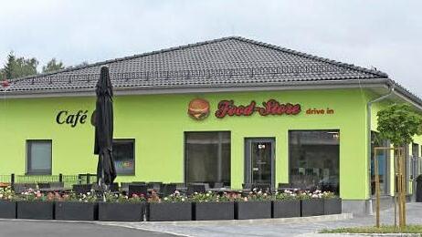 Der Food-Store am nördlichen Eingangsbereich von Stockheim ist nicht zu übersehen.