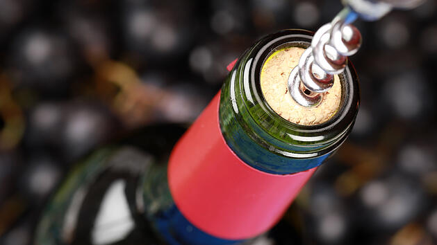 Wein, Rotwein, Weinflasche, Korkenzieher