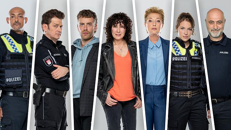 So sieht das "Gro&szlig;stadtrevier" in Staffel 38 aus. Es ermitteln (von links): Patrick Abozen als Lukas Petersen, Sven Fricke als Daniel Schirmer, Enrique Fi&szlig; als Nils Sanchez, Maria Ketikidou als Harry M&ouml;ller, Saskia Fischer als Frau K&uuml;ppers, Sinha Melina Gierke als Bente Hinrichs und &Ouml;zg&uuml;r Karadeniz als Tarkan Yildiz.