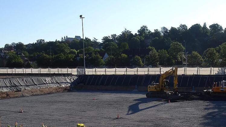 Bau-Chronik der neuen Angerhalle in Coburg: 20. Juli 2016.Foto: Jochen Berger