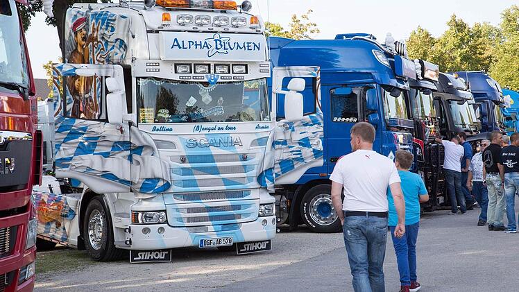 Einige Impressionen vom Trucker- & Country-Festival in Lichtenfels. Foto: Klaus Gagel