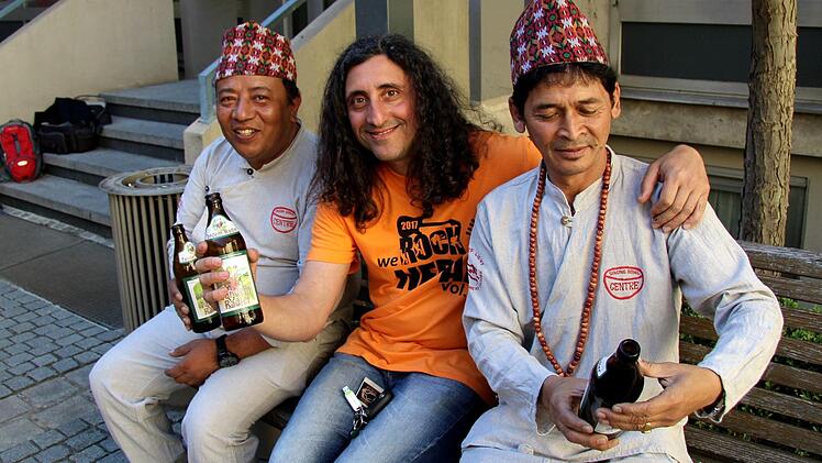 Shree, Alberto und Santa Foto: Richard Sänger