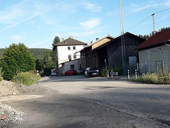 Das Bahnhofsumfeld soll mit Städtebaumitteln aufgewertet werden. Foto: Veronika Schadeck