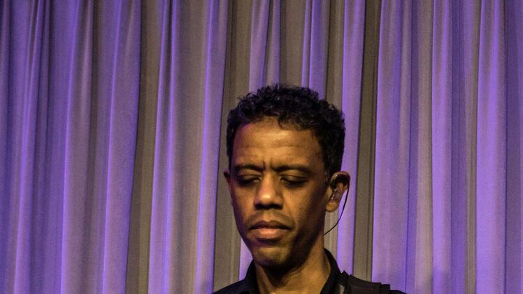 Umjubeltes Gast-Spiel: Nils Wülker begeisterte mit seiner Band bei "Leise am Markt" in Coburg.Foto: Jochen Berger