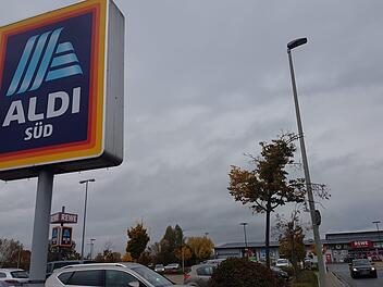 Aldi, Rewe, Edeka: In drei Einkaufsmärkten in Bubenreuth hat eine 34-Jährige  unzählige Produkte gestohlen. Foto: Christian Bauriedel