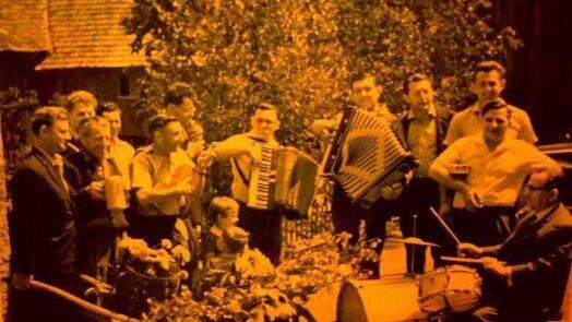 Kirchweihmontag 1965 beim Gasthaus Pistor. Foto: privat