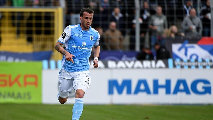 Nico Karger spielte elf Jahre lang für den TSV 1860 München in der 2., 3. und Regionalliga. Zur Saison 2020/21 wechselte er in die Regionalliga Südwest zum Aufstiegsaspiranten SV Elversberg. Foto: imago, Sven Leifer