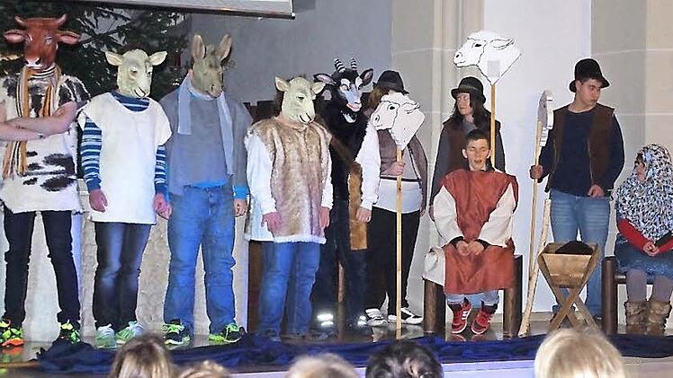 Am Dienstag fand die Weihnachtsfeier der Förderschule und der Heilpädagogischen Tagesstätte der Lebenshilfe Kronach statt.  Foto: Heike Schülein
