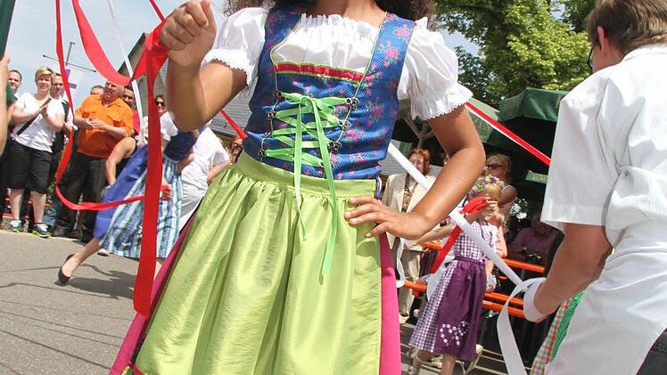 Weitere Impressionen von der Peestener Lindenkerwa. Foto: Sonja AdamWeitere Impressionen von der Peestener Lindenkerwa. Foto: Sonja Adam