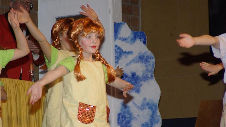 Pippi Langstrumpf, getanzt von der Kindergarde, ist beliebtes Thema im UKG-Fasching. Winfried Ehling