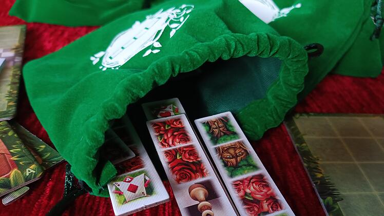 Spiele-Test Wald der Wunder: Zauberhaftes Plättchen puzzeln für Familien