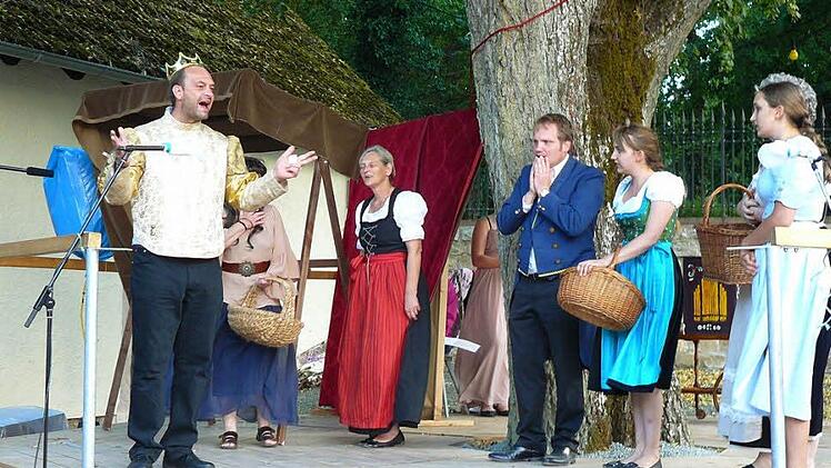 In Siena herrscht wegen des hungrigen Drachen Ratlosigkeit. Foto: Klaus-Peter Wulf