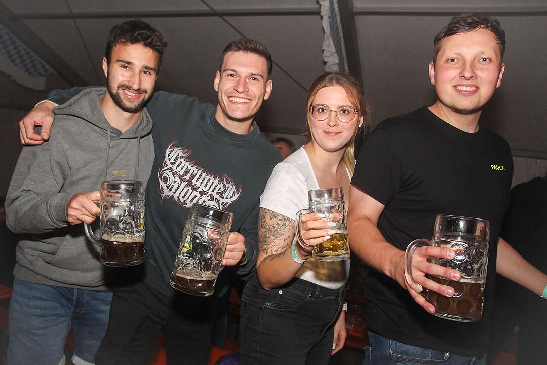 Super Stimmung in Schimmendorf.