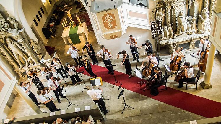 Impressioen von der Serenade mit dem Collegium musicum Coburg in der Schlosskirche AhornFoto: Jochen Berger