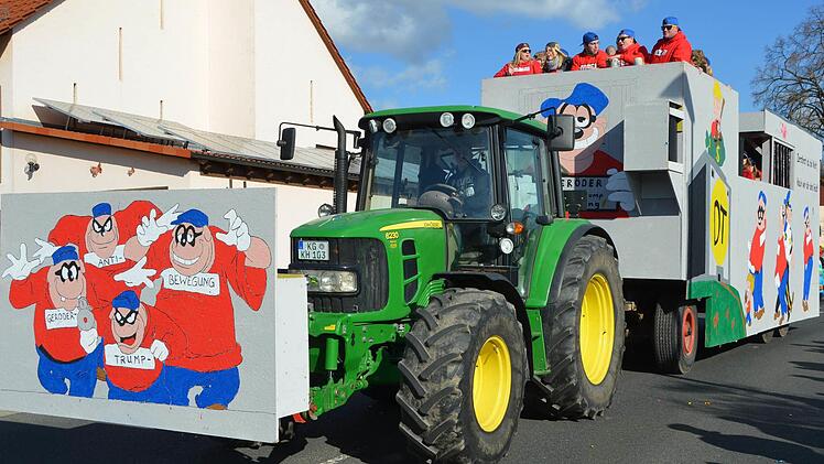 Faschingszug Rosenmontag in Waldfenster Foto: Peter Rauch
