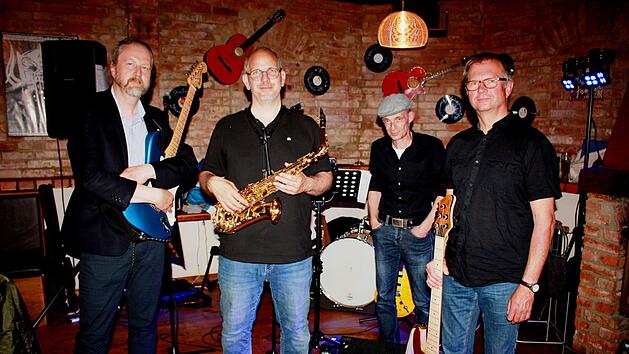 Lichtenfels: Bands und DJs spielen Rock, Blues und "X-Mas-Musik" - Kneipennacht findet am Samstag statt