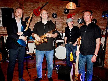 Lichtenfels: Bands und DJs spielen Rock, Blues und "X-Mas-Musik" - Kneipennacht findet am Samstag statt