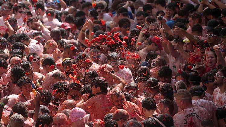 &laquo;La Tomatina&raquo;: Tomatenschlacht in Spanien