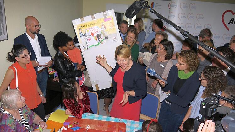 Bundesfamilienministerin Franziska  Giffey besichtigte am Donnerstag das Mehrgenerationenhaus der Arbeiterwohlfahrt in Bad Rodach. Berthold Köhler