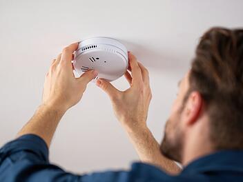 Rauchmelder, Feuermelder