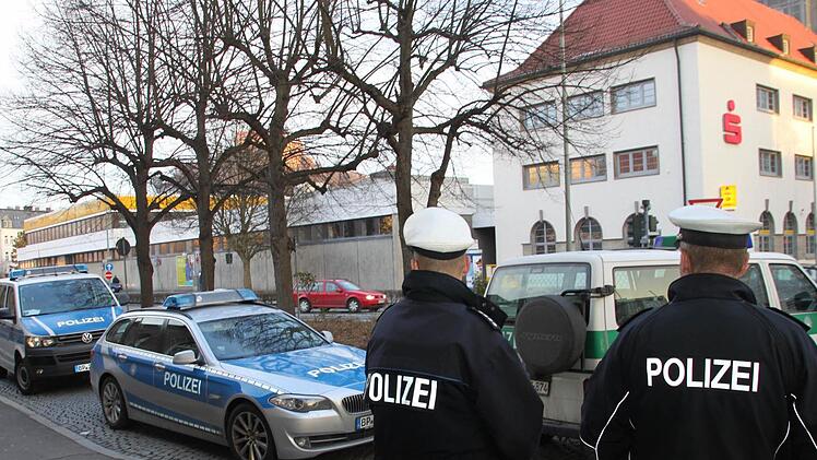 Im Frühjahr hatte eine randalierende Jugendgang im Bereich des Bahnhofs für groß angelegte Polizeieinsätze gesorgt. Foto: Archiv/Stephanie Pittroff