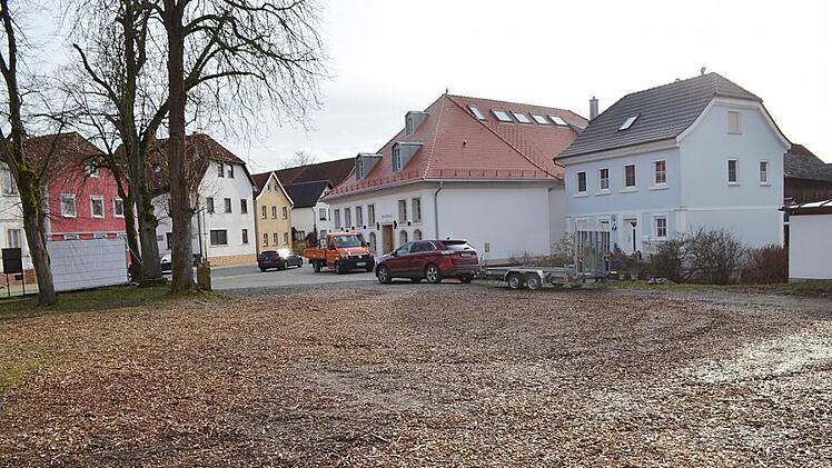 Angegangen wird der zweite Bauabschnitt mit der Gestaltung des Höllein-Geländes.  Foto: Thomas Micheel