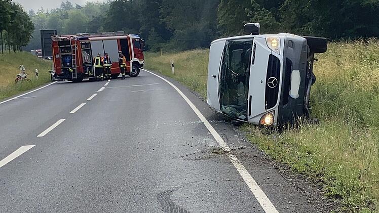 Unfall auf der B303 Weidhausen bei Coburg