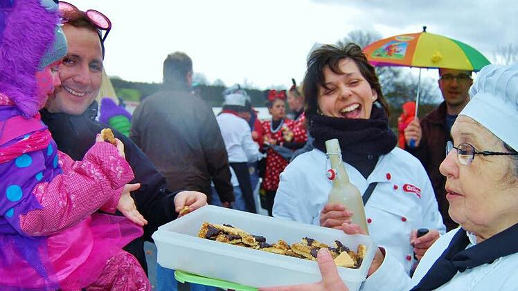 Auch in Waldfenster war am Rosenmontag viel geboten. Foto: Sigismund von Dobschütz