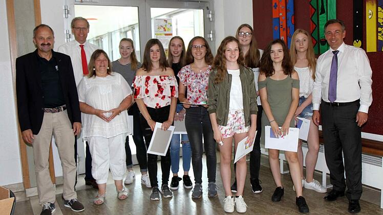 Die Schüler wurden klassenweise geehrt.  Foto: Richard Sänger