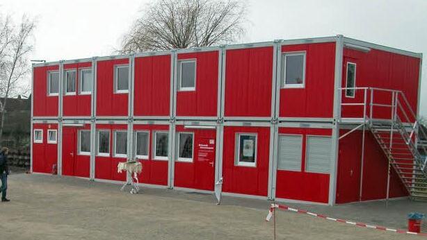 Informationspunkt im Containerdorf Breitengüßbach.