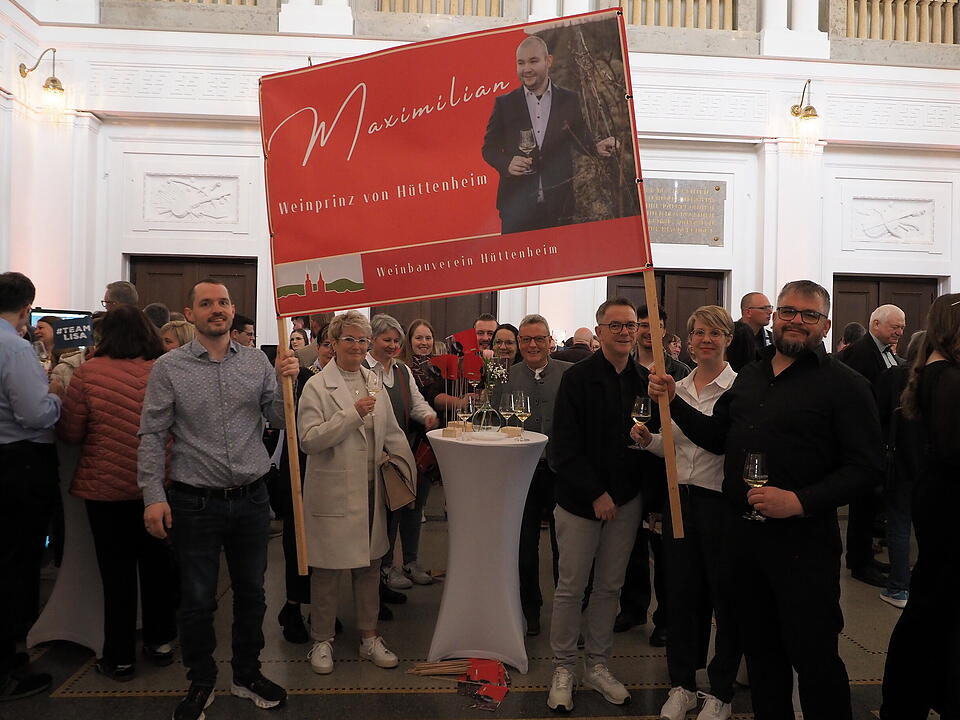 Die 68. Fr&auml;nkische Weink&ouml;nigin wurde gekr&ouml;nt.