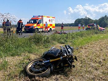 Landkreis Ha&szlig;berge: Eine Unfall-Serie forderte am Wochenende die Rettungskr&auml;fte.