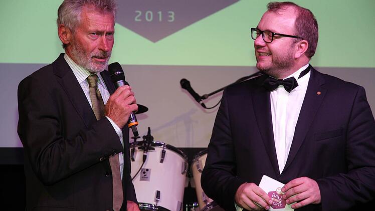 Die lockerste Gesprächsrunde des Abends: Business Club-Präsident Michael Ehlers und Paul Breitner