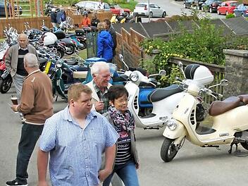 Der Altenkunstadter Ortsteil Maineck wird am 25. September wieder zum Mekka für Vespa-Fans. Ab 14 Uhr steigt im Radlerheim ein italienischer Nachmittag. Foto: Stephan Stöckel