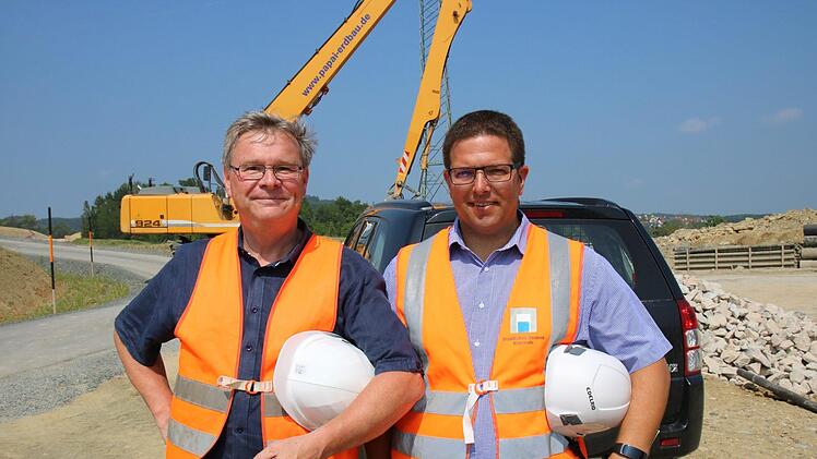 Projektleiter Fritz Baumgärtel (links) und Projektingenieur Alexander Siller. Foto: Jürgen Gärtner