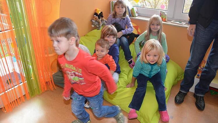 Am liebsten gehen alle auf einmal in die Kuschelecke. Foto: Karl-Heinz Hofmann