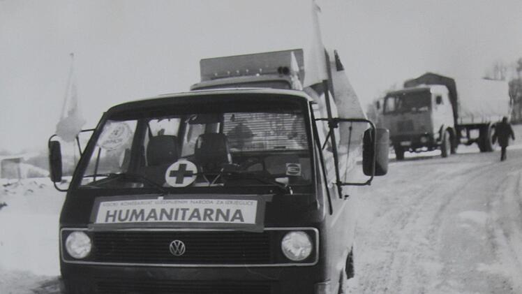 Mit diesem Kleinbus fuhren Tom Sauer und Dieter Höhnel nach Bihac. Repro: Rainer Glissnik