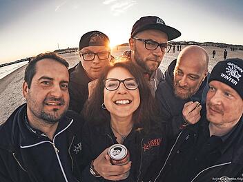 Queens Of Everything treten in Bamberg auf.