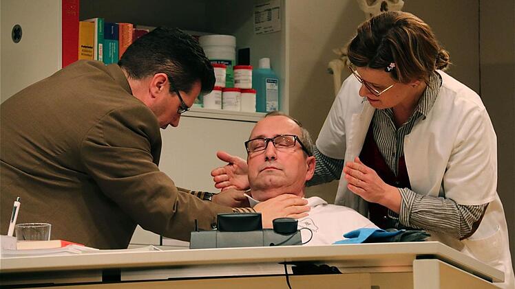 Szene aus "Wenn der Landarzt schläft""  Foto: Gerd Schaar