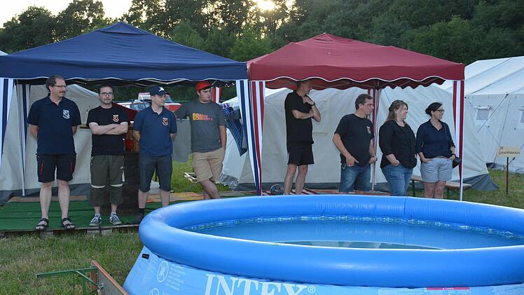 Wasser war beim Jugendzeltlager 2015 in Sulzbach durch die Hitze immer begehrt.